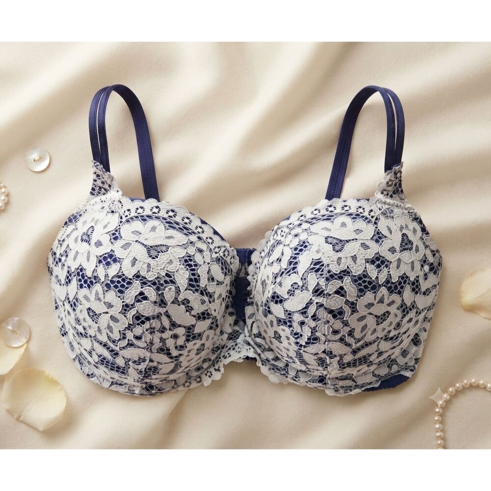 Victoria’s Secret Very Sexy Balconet Bra 36DD Indigo Blue White Lace Padded